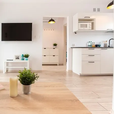 Aleja Roz Apartment *